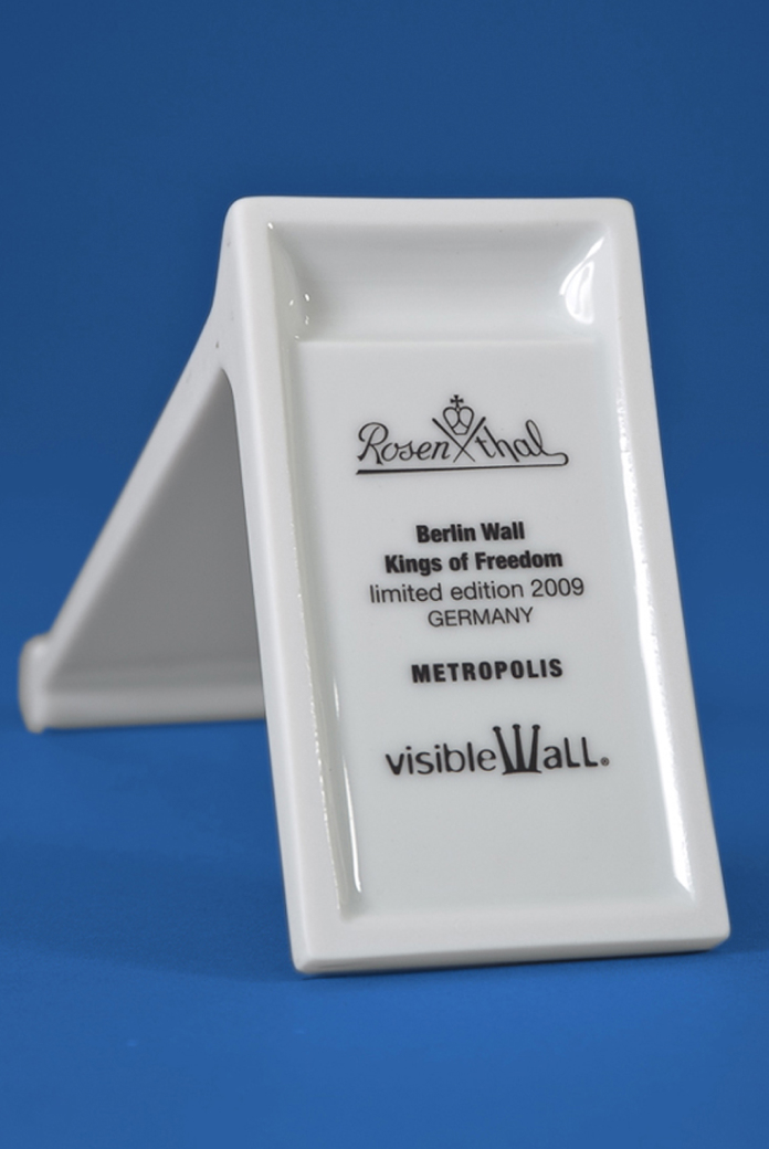 visiblewall-mauerminiaturen-metropolis-unterseite